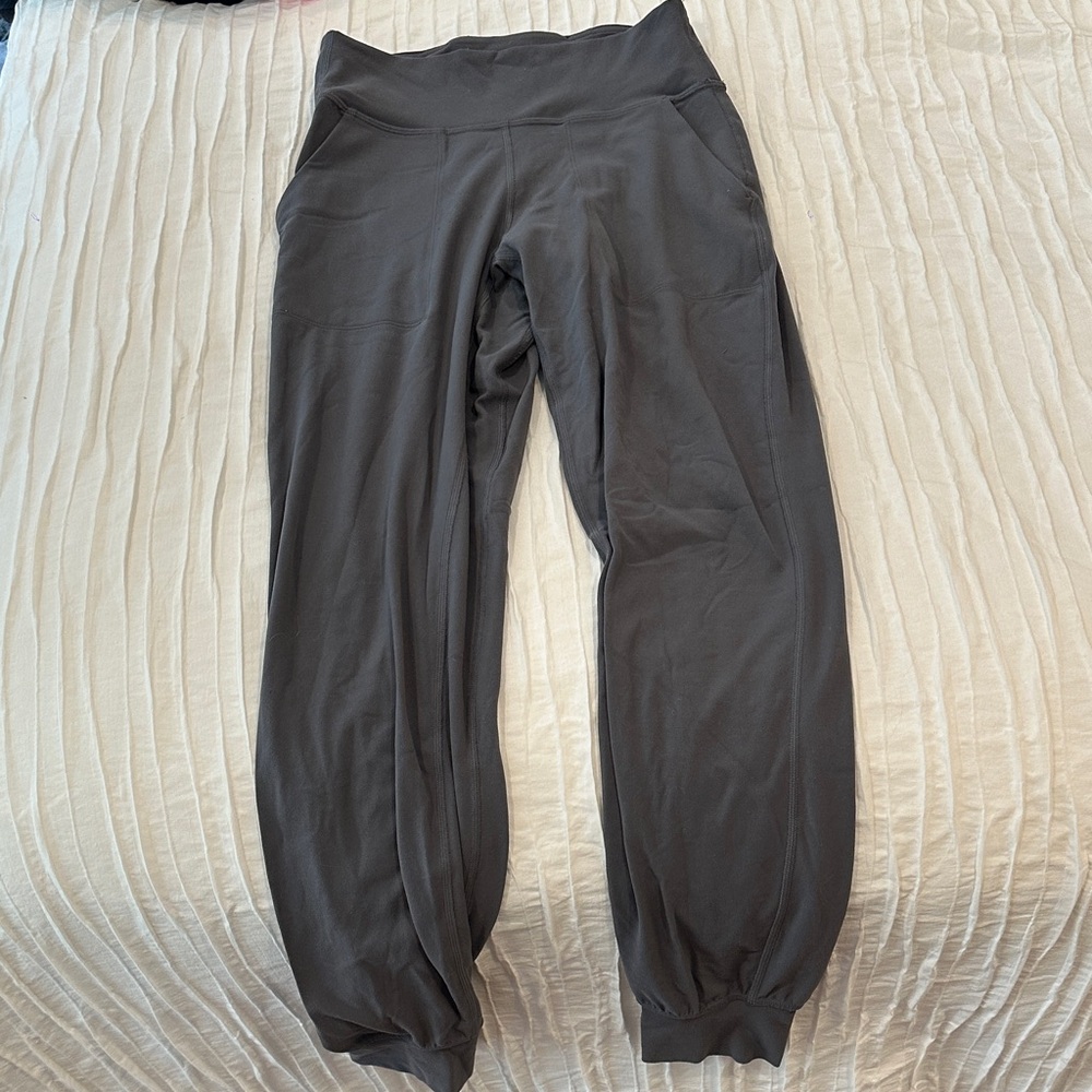 Lululemon 25 inch align joggers in grey